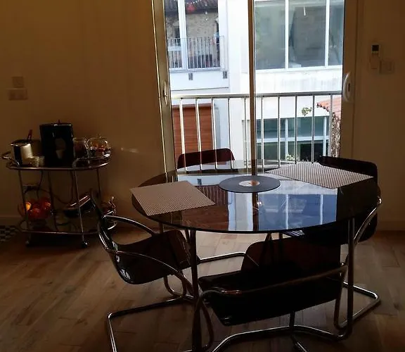 Beau Studio Centre Ville Apartment *