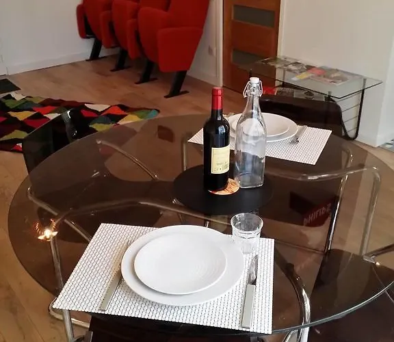 Beau Centre Apartment